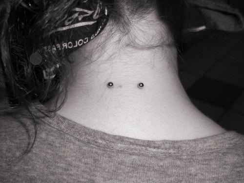 Surface Piercing- Nape