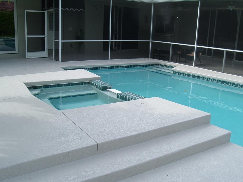 SPRAYDECK Tile Pattern, from D & O Toppings in Boca Raton, FL 33428