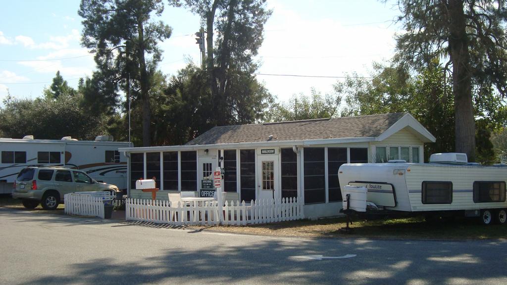 Bay Aire RV Park Palm Harbor FL 34683 7277844082 Camping
