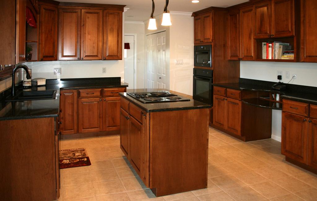 Kitchens18L Maple Kitchen Cabinets with Cherry Stain