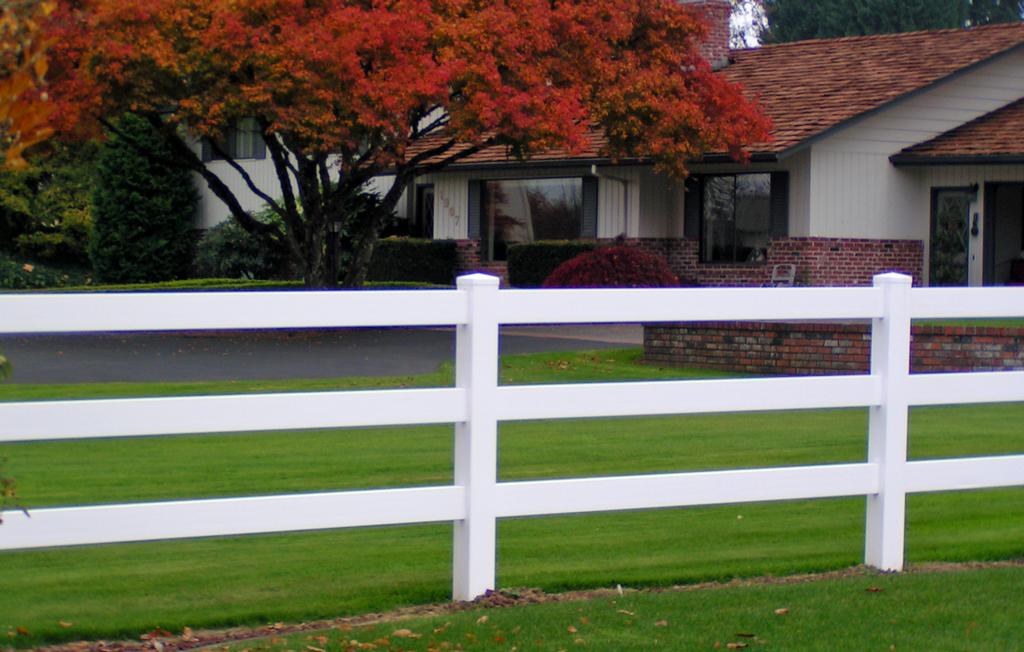 White Vinyl 3 Rail from Pioneer Fence, Deck & Supply Co in Vancouver