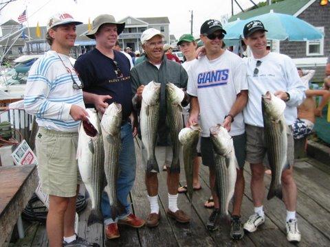 I loved this image of g makit fishing
