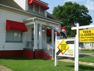 Advanced Driving School Inc - Granite City, IL