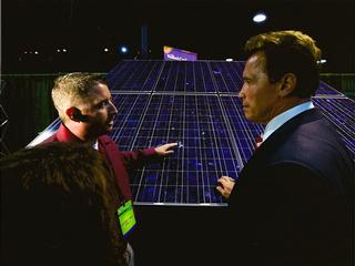 photo Schwarzenegger Wants Solar Panels on Every Commercial Rooftop