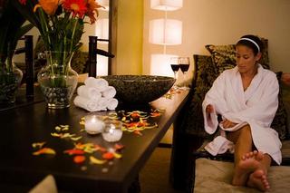 Naya Fresh Body Spa - Chatsworth, CA