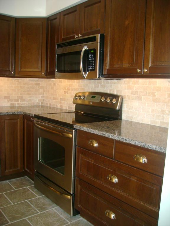 Kitchen Stone Backsplash