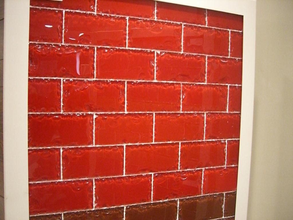 http://media.merchantcircle.com/308840/GLASS%20SUBWAY%20RED_full.jpeg