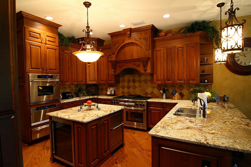 Picture: Custom kitchen cabinets.jpg provided by McCabinet ...