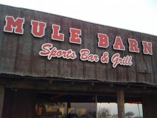 Mule Barn Sports Bar & Grill - Justin, TX