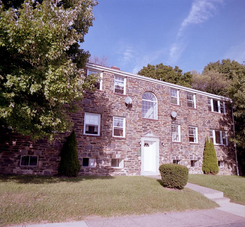 Collingdale Court Apartments Collingdale Court Apartments