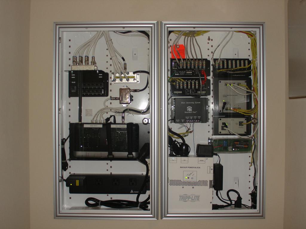 Structured Media Panel from Audio Visual Concepts Of Florida Inc in