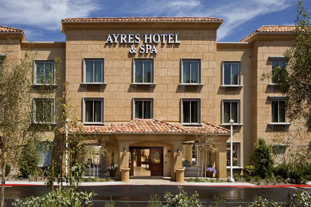 Pictures for Ayres Hotels in Costa Mesa, CA 92626 Hotels & Motels