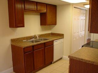 Twelve Oaks Apartments - Riverdale, GA