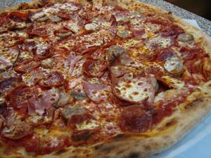 Raviolis Brick Oven Pizzaria - Newton Highlands, MA