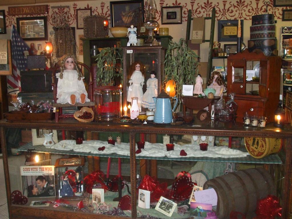 Pictures for Barn Raising Antiques in Rutledge, GA 30663