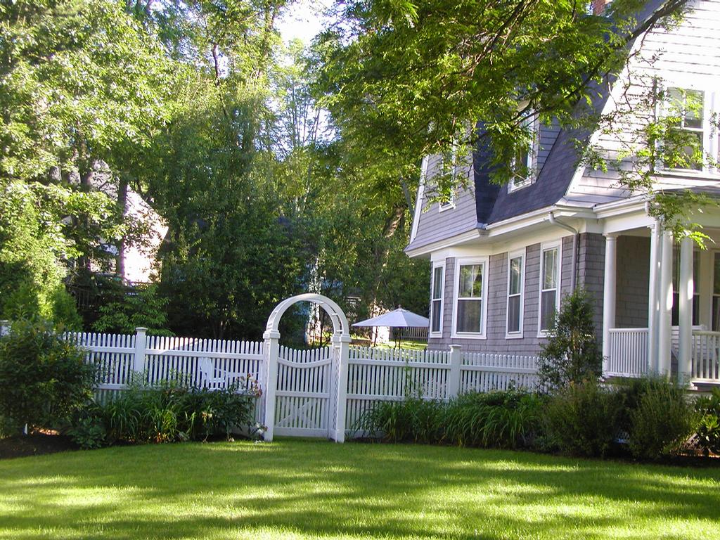 Sudbury Cedar Fence Company Hudson MA 01749 9785624566