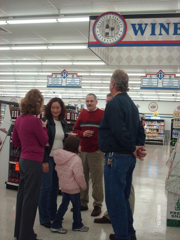 Piggly Wiggly Supermarket Ayden NC 28513 2527464041