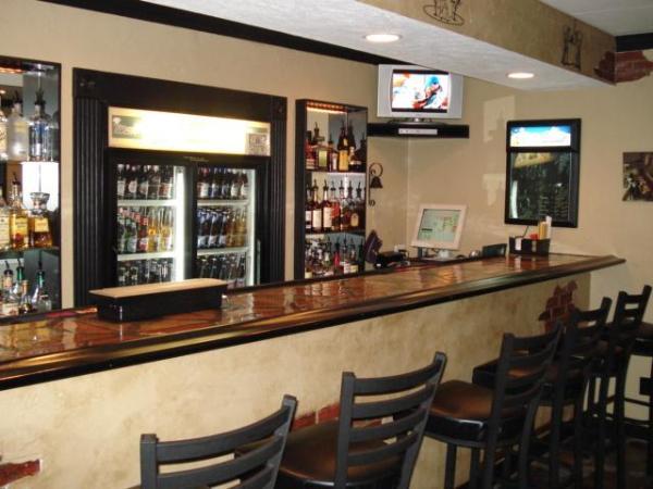 bistro by Muzzys Restaurant