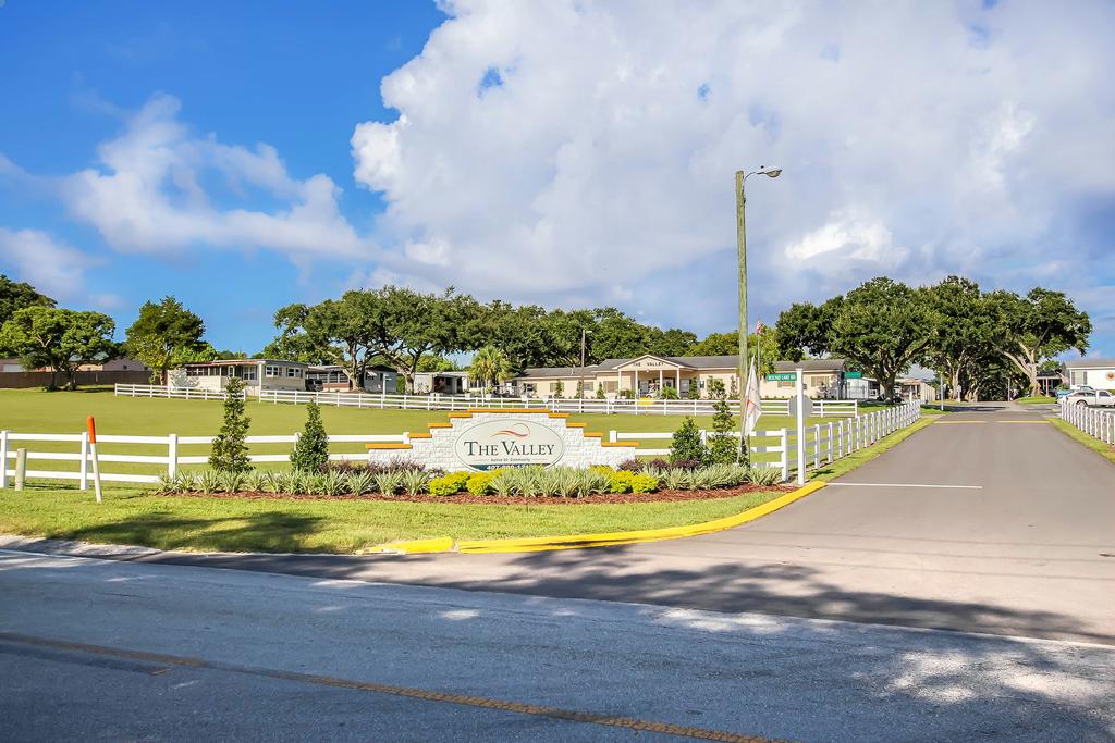 The Valley Apopka FL 32712 4078801212 Mobile Home Parks