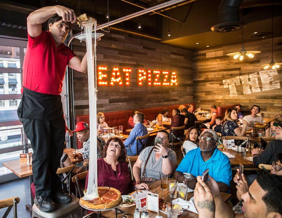  by Giordano's