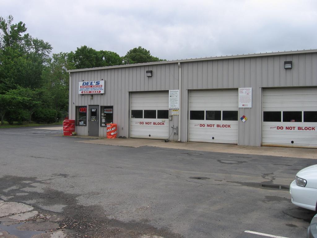 Del's Automotive Stafford VA 22556 5406593237 Brake Service