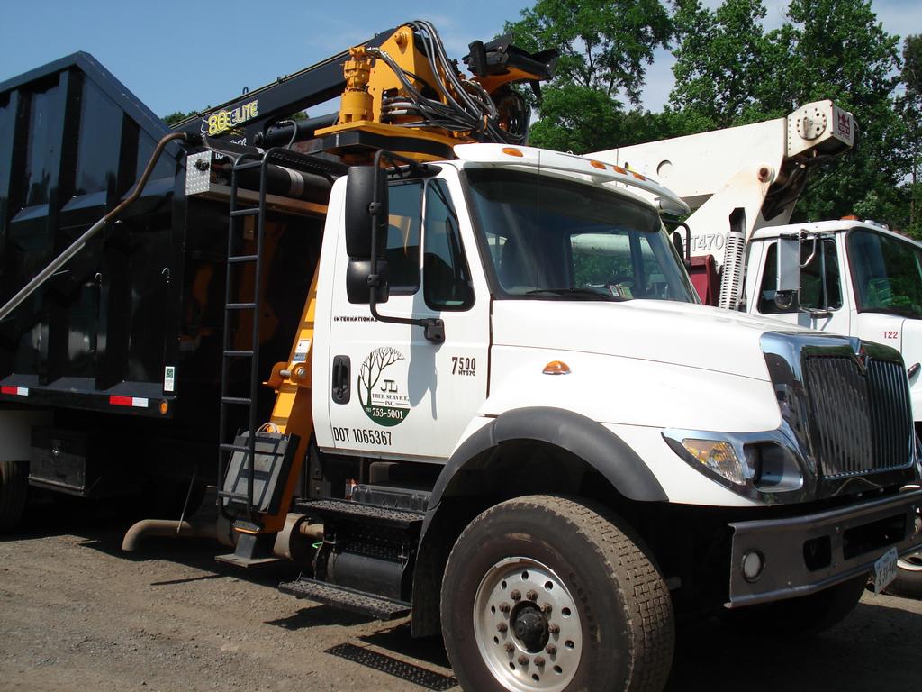jl tree service fairfax by fairfax va jltreeserviceloader from in 22030 jl tree service fairfax by fairfax va jltreeserviceloader from in 22030