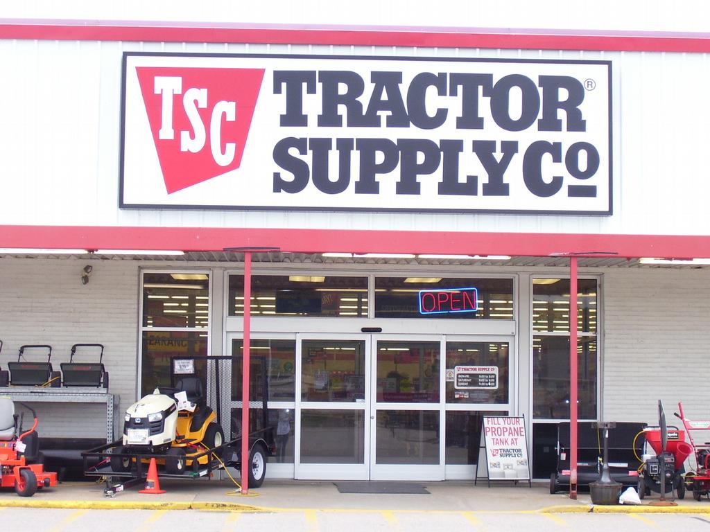 Tractor Supply Co. Prairie Du Chien WI 53821 6083261080