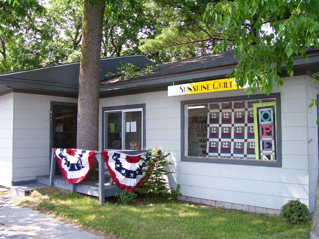 Sunshine Quilt Shop Oscoda MI 48750 9897397030 Quilting