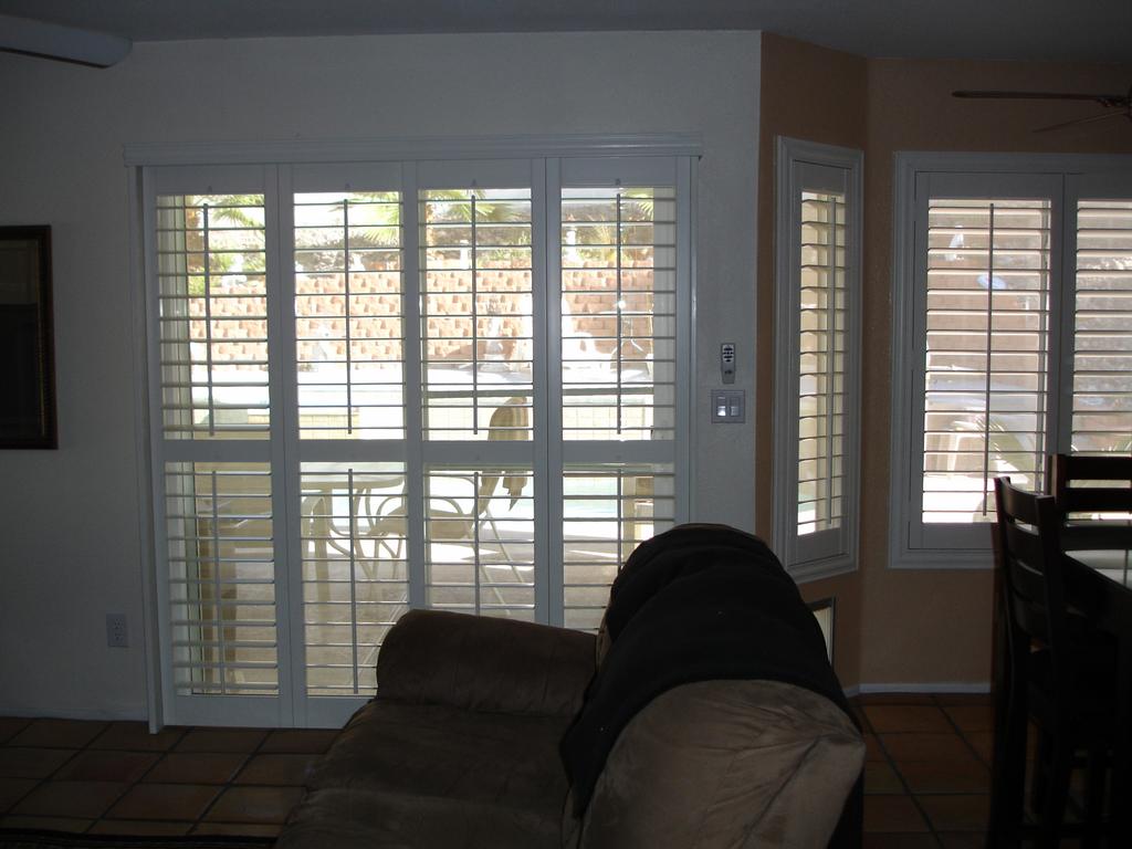 Pictures for Bugsys Blinds, Shutters, Solar Screens, Window Coverings