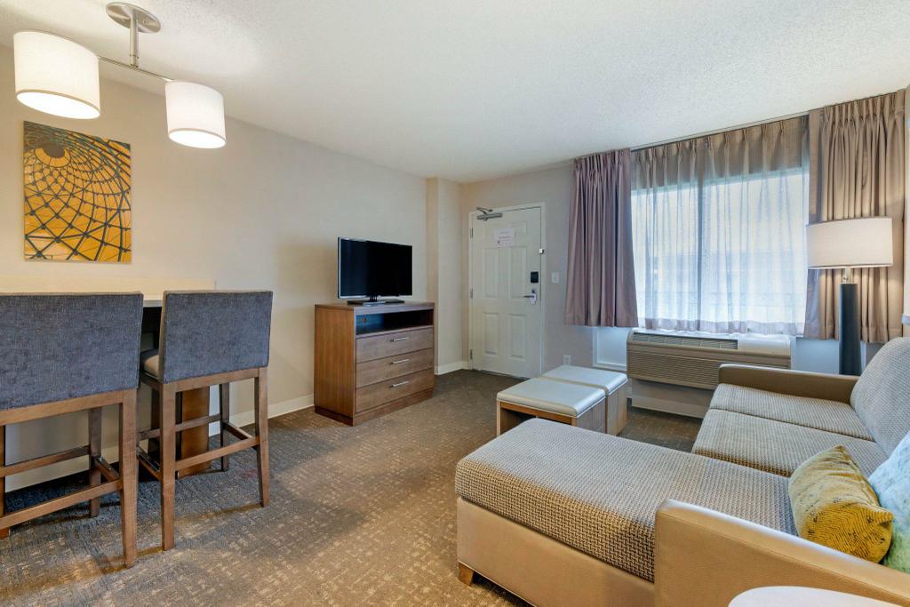  by Staybridge Suites Orlando Royale Parc Suites by IHG