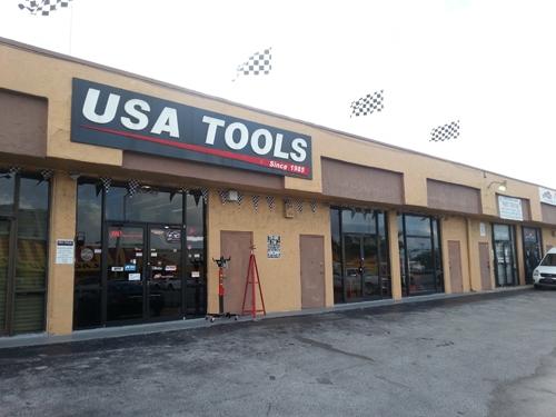 Store_picture_outside_small by USA Tools