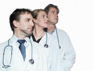 THE INJURY DOCS- AUTO ACCIDENT DOCTORS