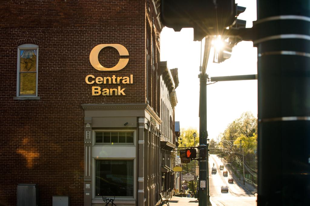  by Central Bank & Trust Co.
