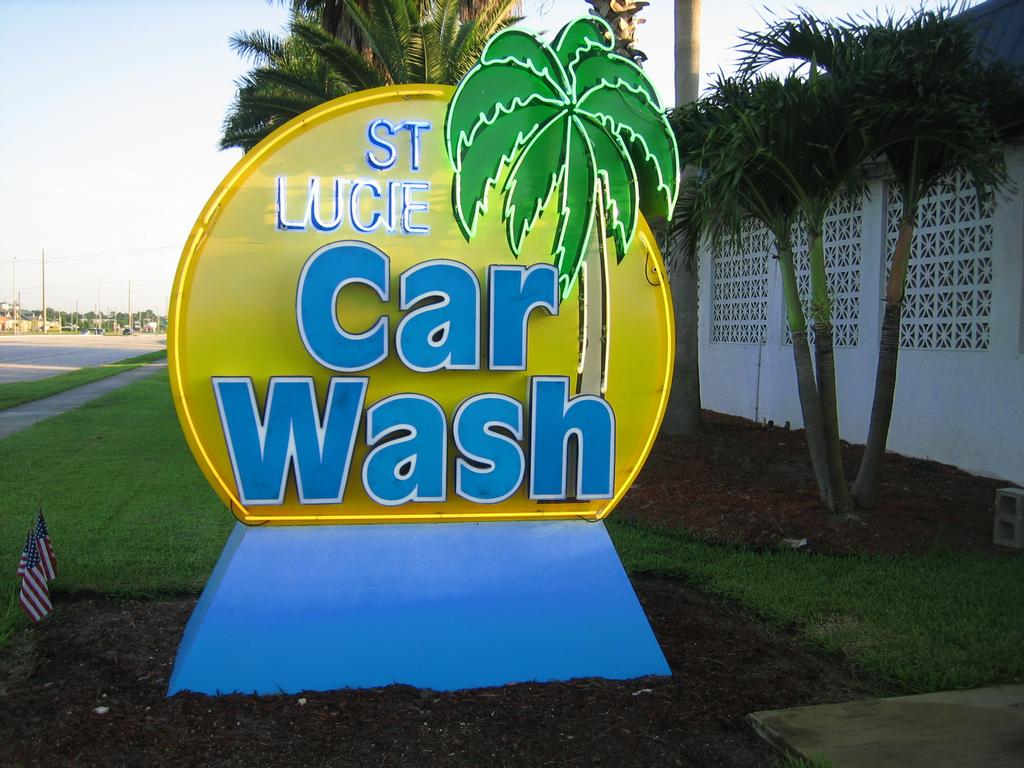 NEW LOGO by St Lucie Car Wash