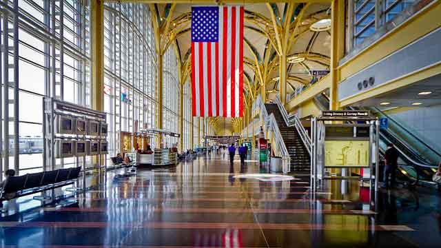 Reagan National airport inside by Jay's Sedan Service