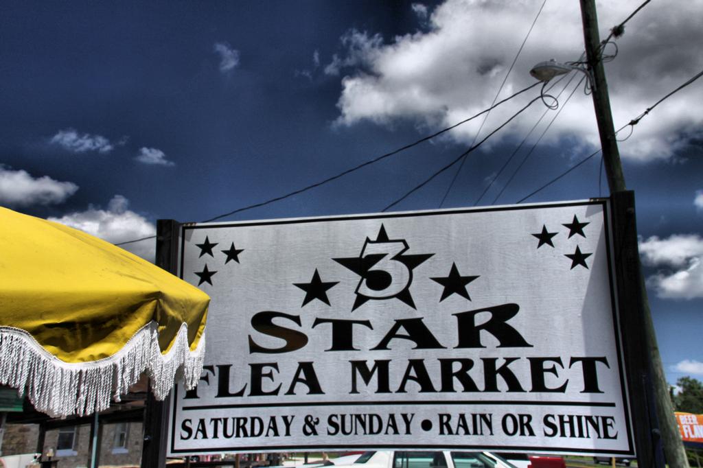 Three Star Flea Market Orlando FL 32801 4072932722