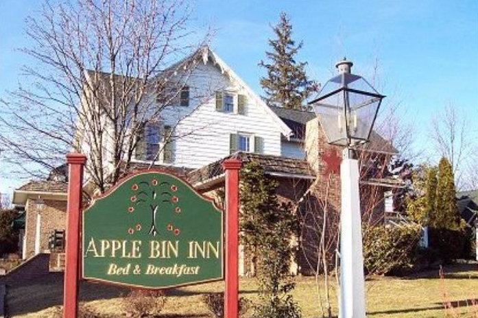  by Apple Bin Inn Bed & Breakfast