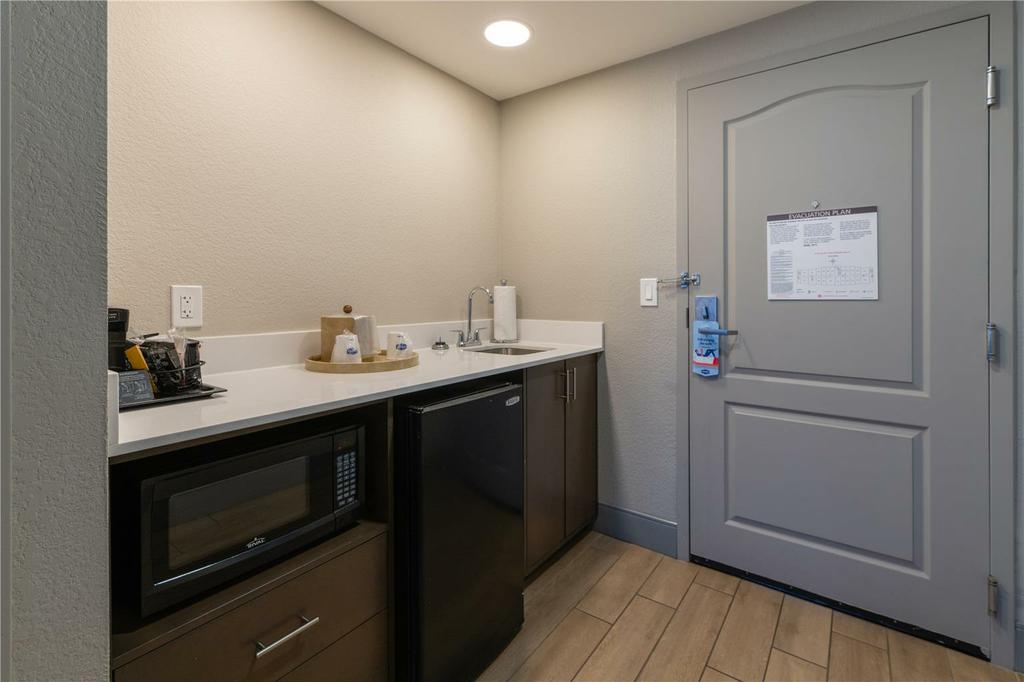 Guest room amenity by Hampton Inn & Suites Florence-Downtown