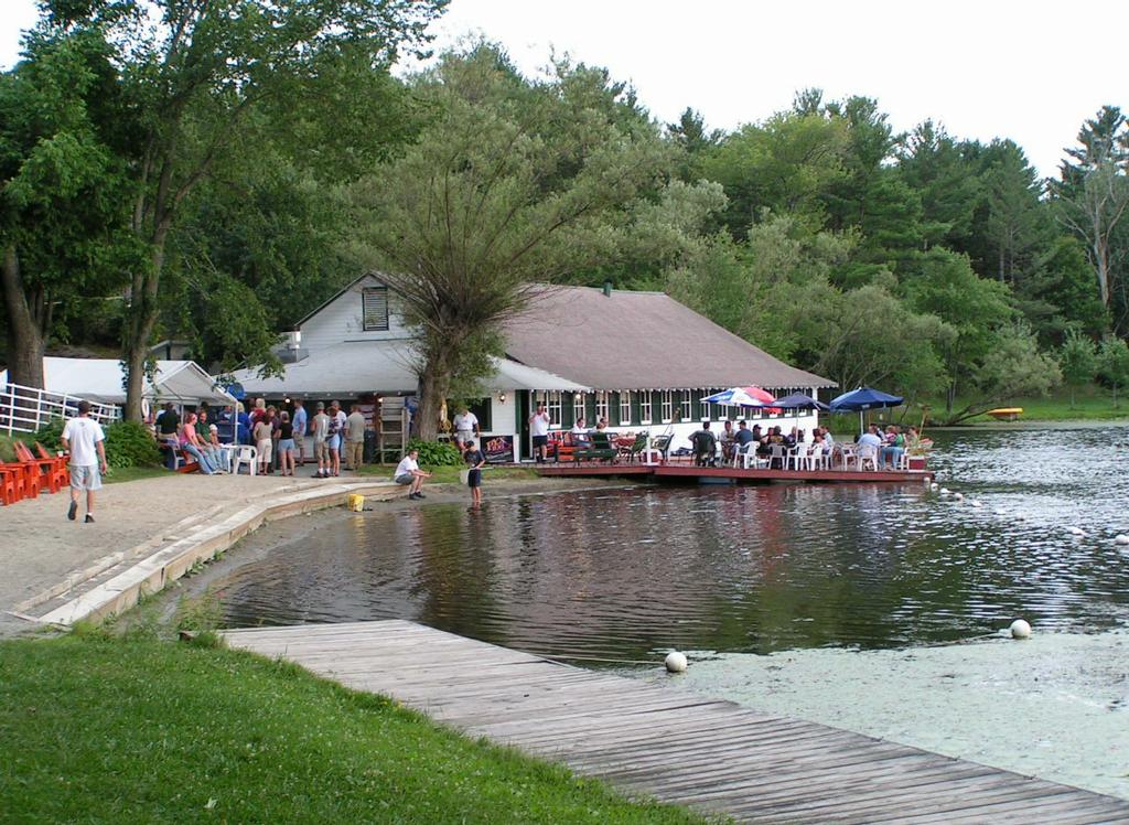 Lyons Lake Bathing Beach Bar & Restaurant Nassau NY 12123 5187669149