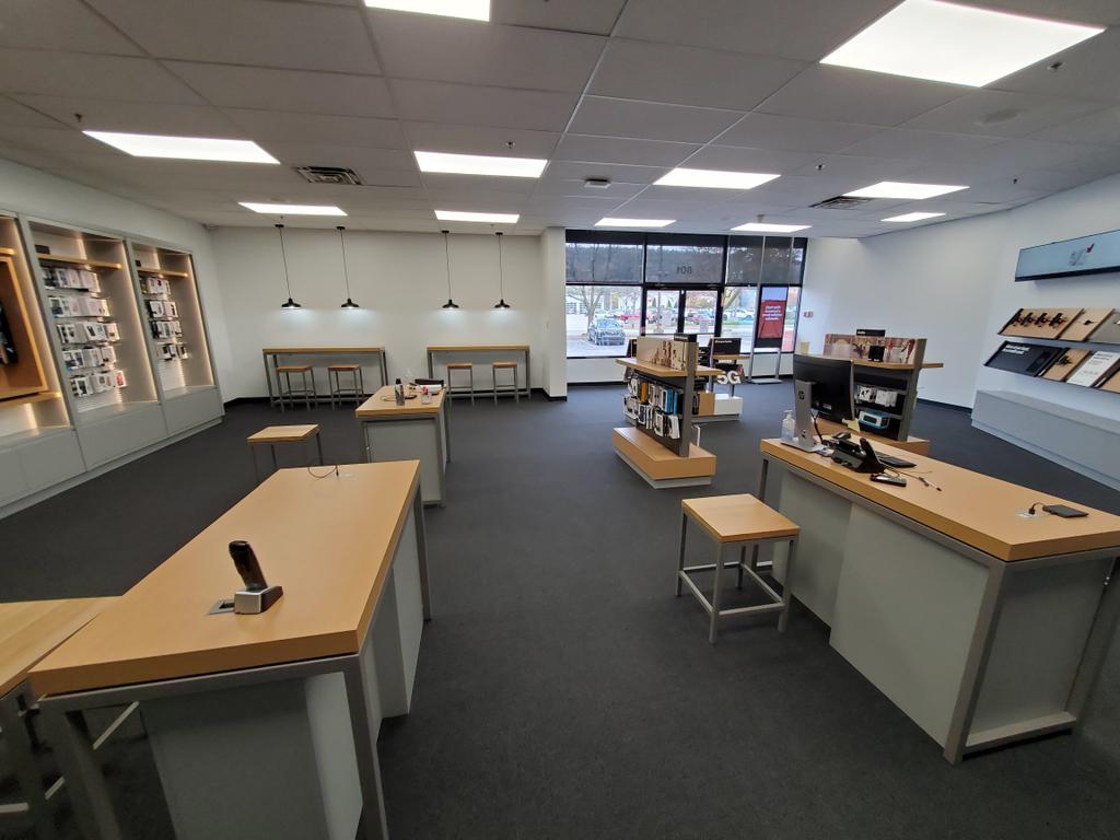 TCC, Verizon Authorized Retailer
801 Putney Road
Brattleboro, VT by Verizon