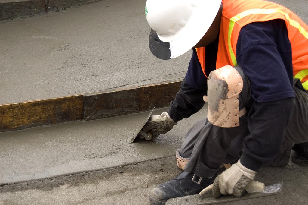  by Ed's Concrete Delivery