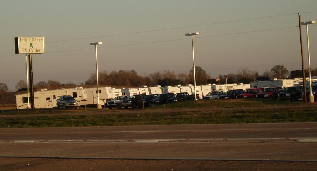 Jackie Edgar RV Center Lafayette LA 70501 8009604433