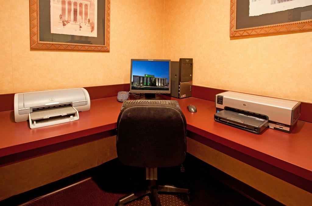  by Holiday Inn & Suites Cincinnati-Eastgate (I-275E) by IHG