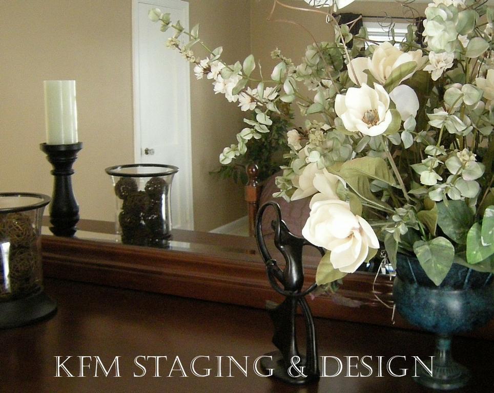 slideshow05 by Lionheart Home Staging, LLC