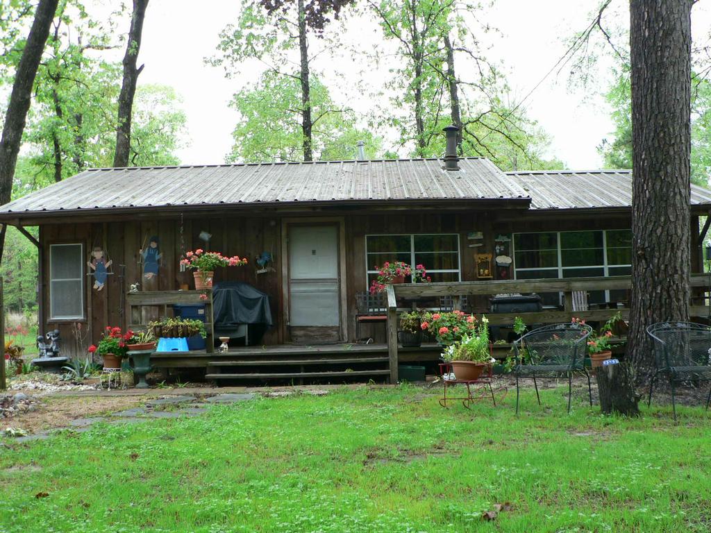 The Hidden Cottage Zavalla TX 75980 9368972437 Fishing