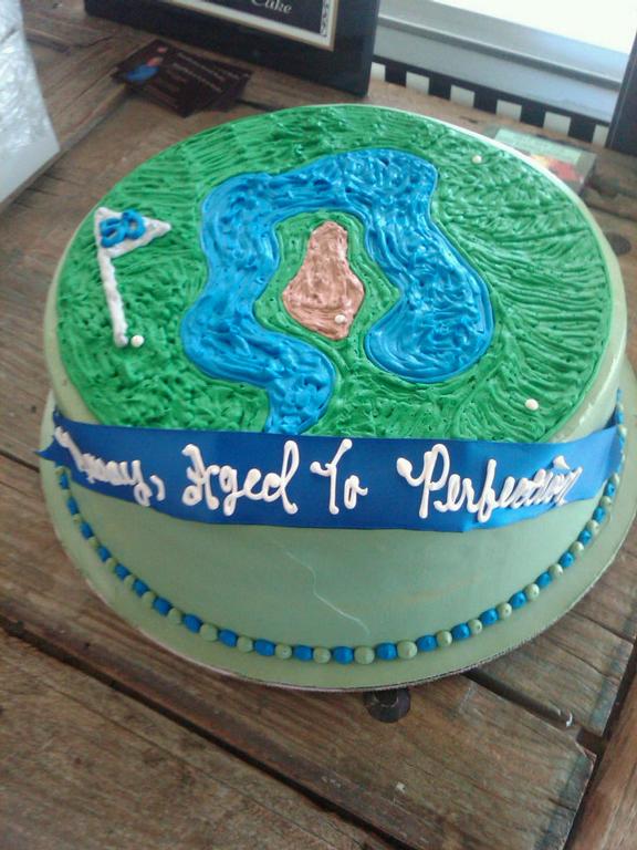 Cathys_Rum_Cake_Sage_Green_Golf_Birthday_Rum_Cake.jpg from
