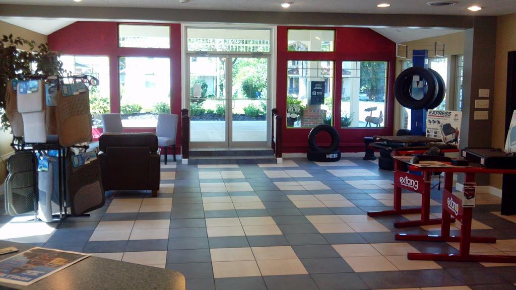 Hertz Car Rental Johnstown Main Street HLE Johnstown OH 43031