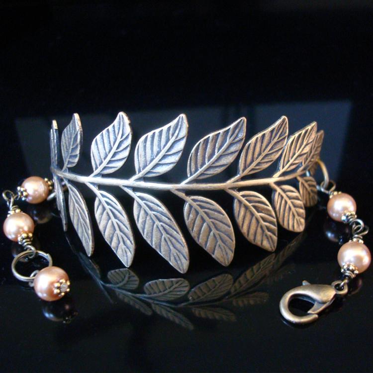 Elle Custom Jewelry Chicago IL 60610 3126731202