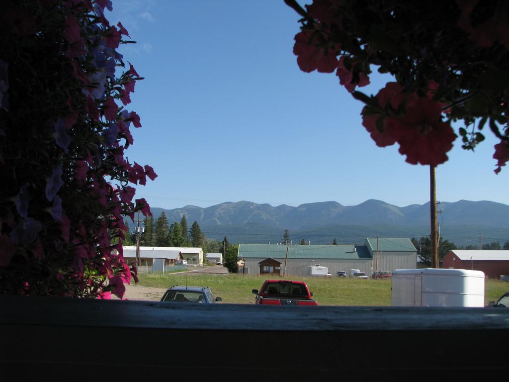 Whitefish Mt Hotels And Motels Whitefish Mt Hotels And Motels