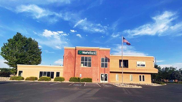 Photo of the WaFd Bank Branch location in Farmington, Washington. Located at 1501 San Juan Blvd, Farmington, WA 87401. by WaFd Bank